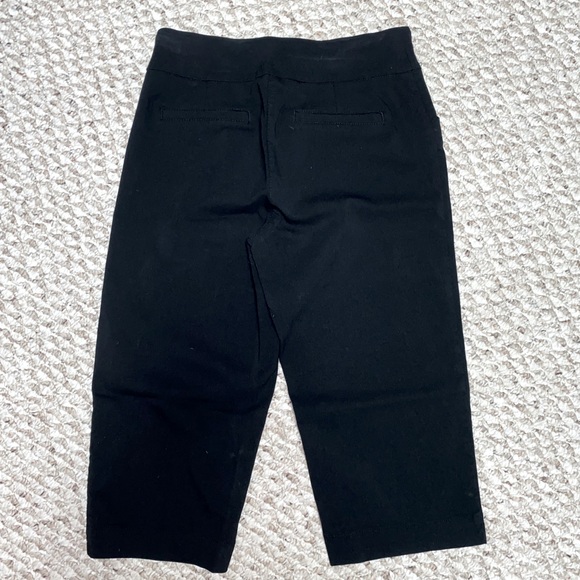 2 for $20 or 5 for $40
ALIA BERMUDA SHORTS - SIZE 8P - Picture 3 of 5